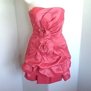 Juniors Sequin Hearts Flirty Formal Dress Size 5